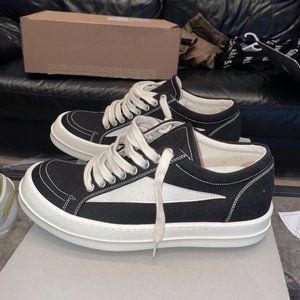 Givenchy Small Antigona Black